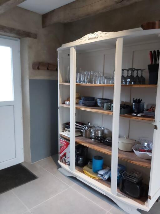 Beautiful 2 Bed Cottage With Swimming Pool Pagéas Zewnętrze zdjęcie