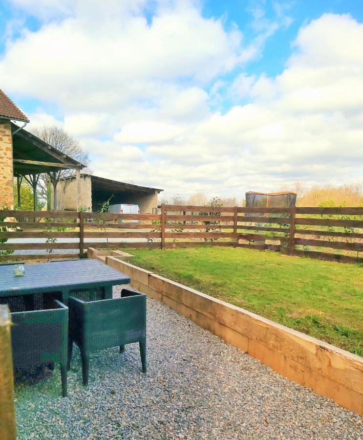 Beautiful 2 Bed Cottage With Swimming Pool Pagéas Zewnętrze zdjęcie